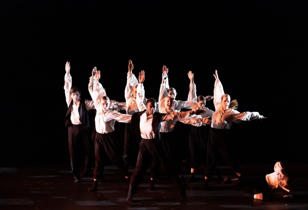 Photo Flash: Inside The Joyce's Benefit for the NYC Dance Alliance Foundation Image
