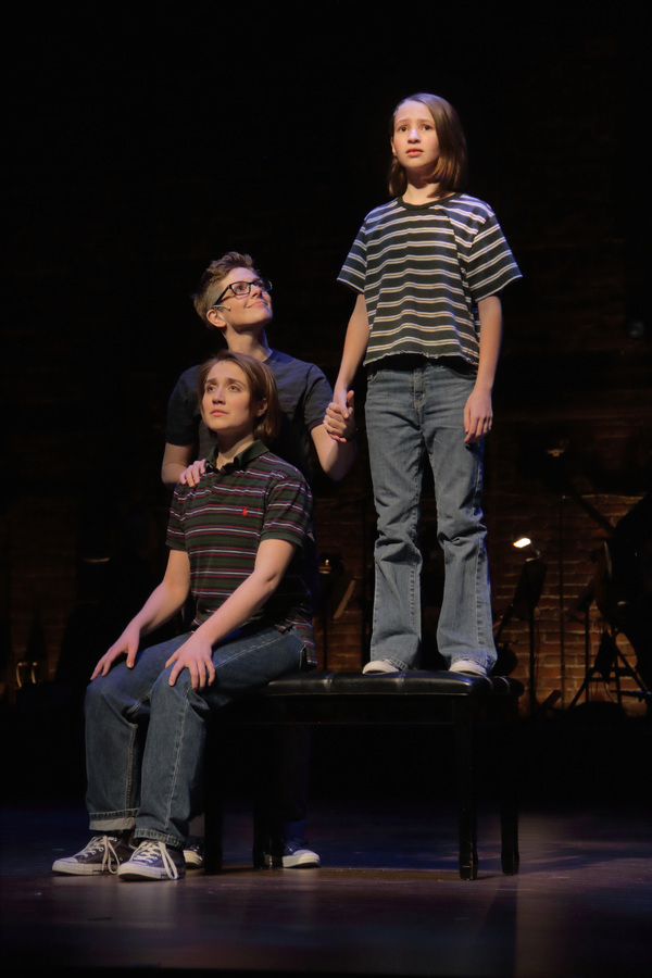 Photo Flash: First Look At FUN HOME At Virginia Stage Company Image