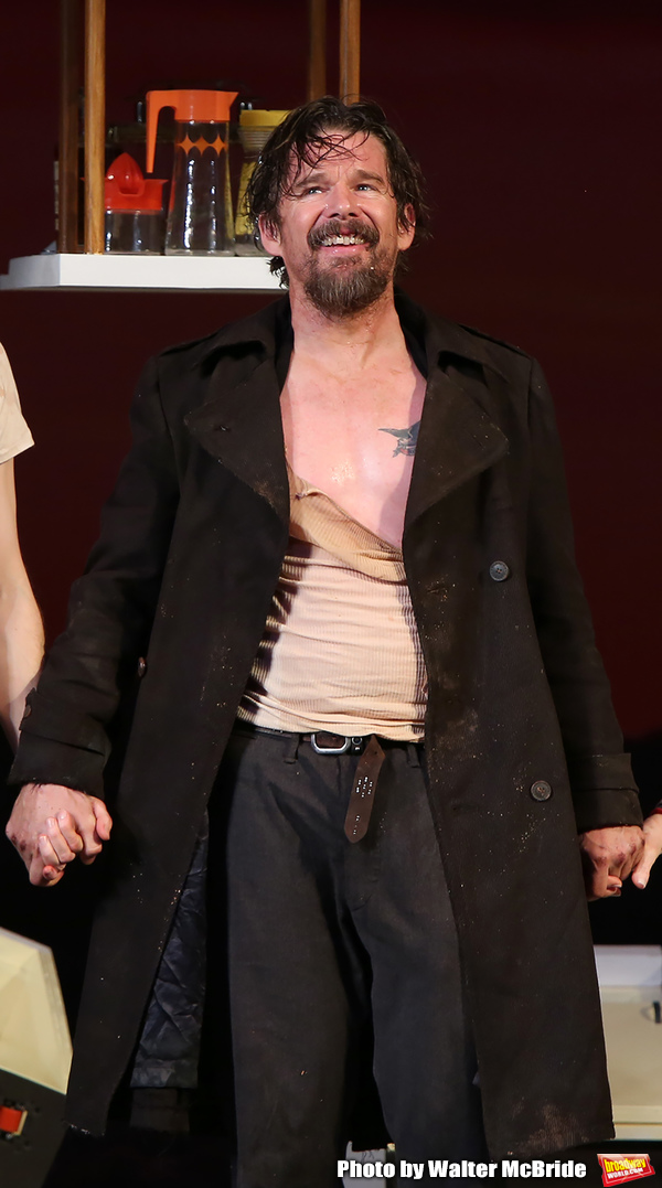 Photo Coverage: The Cast of TRUE WEST Takes Their Opening Night Bows Image