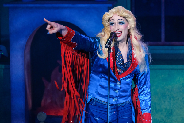 Photo Flash: FIRST LOOK AT HEDWIG AND THE ANGRY INCH at ZACH Theatre Image
