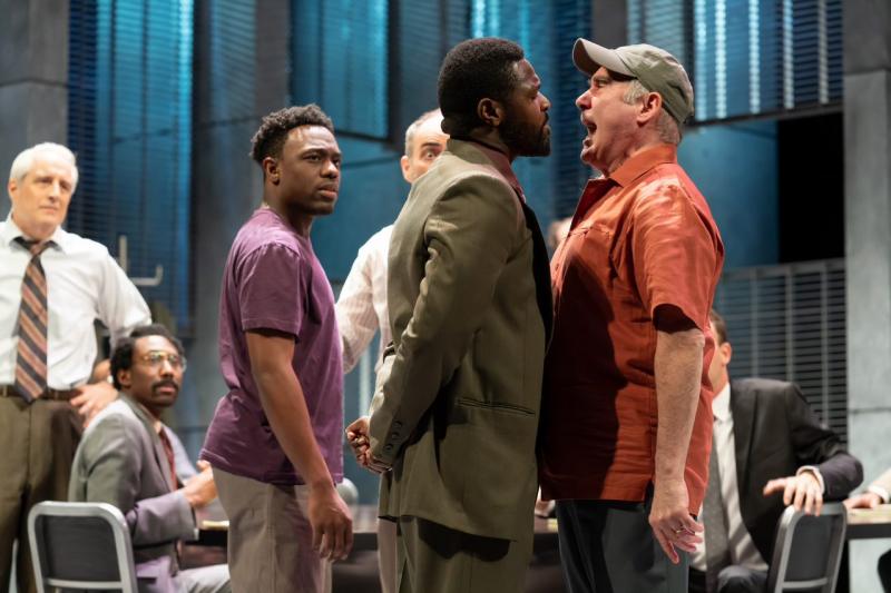 Review: A new look at TWELVE ANGRY MEN at Ford's Theatre  Image