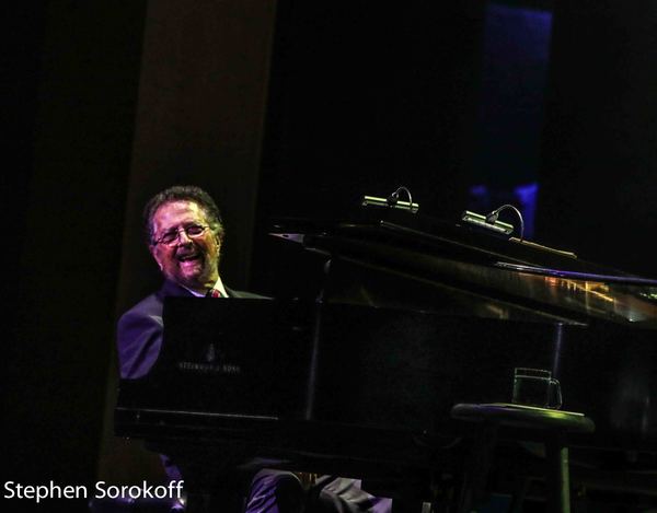 Photo Coverage: Mike Renzi Presented With LIfetime Achievement Award Nicolas King Receives Legends Award Image