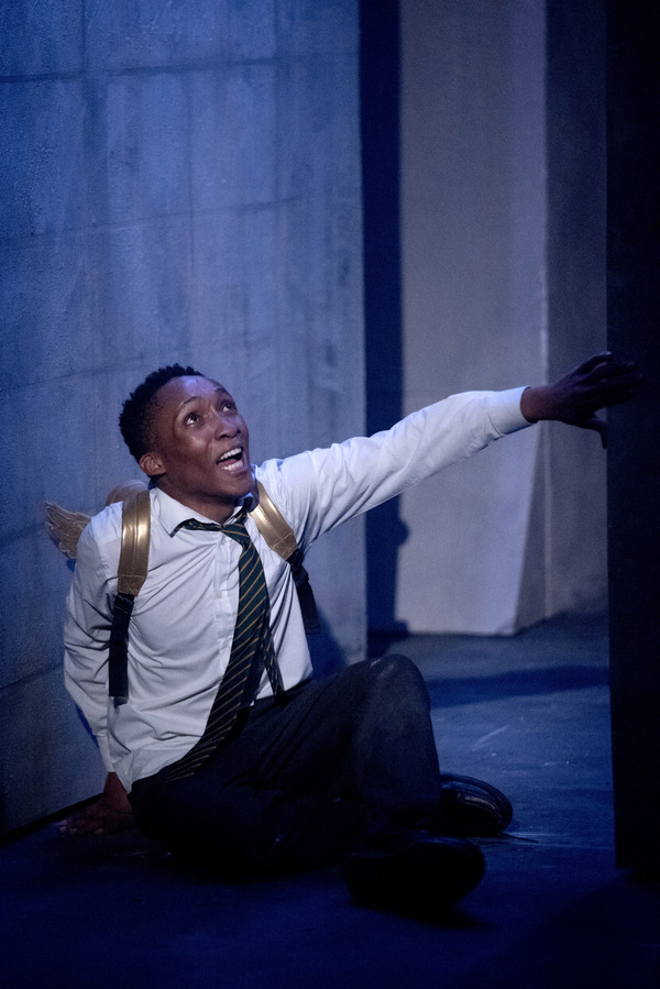 Photo Flash: First Look at ICARUS at the Unicorn Image