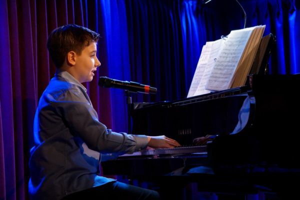 Photo Flash: Inside (YOUNG) Broadway Series At The Green Room 42! 