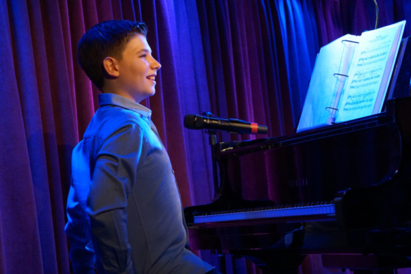 Photo Flash: Inside (YOUNG) Broadway Series At The Green Room 42! 