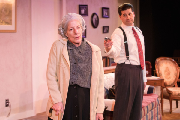 Photo Flash: First Look at Miners Alley Playhouse's LOST IN YONKERS Image