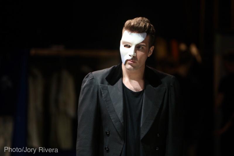 In Rehearsal: Touring the Original THE PHANTOM OF THE OPERA For the Very First Time 