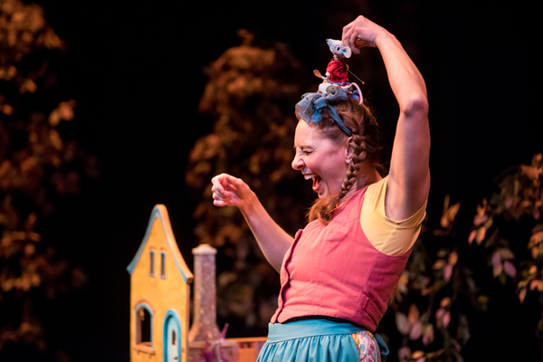 Photo Flash: Children's Theatre Company's Presents THE BIGGEST LITTLE HOUSE IN THE FOREST Image