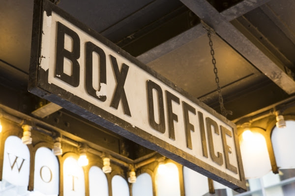 COMO E ONDE COMPRAR INGRESSOS PARA UM SHOW DA BROADWAY Image