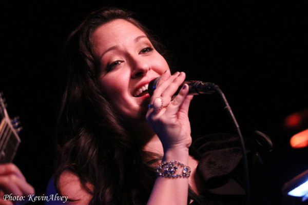 Photo Flash: Jazz Vocalist Nicole Zuraitis and the MusicTalks Jazz Quartet Come to Birdland  Image