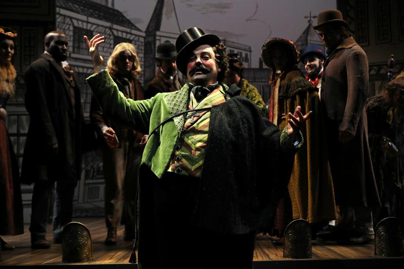 Review: Thrilling New SWEENEY TODD Slays at OC's South Coast Repertory Image