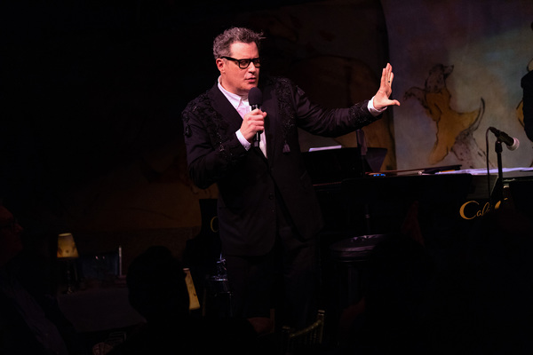 Photo Flash: Isaac Mizrahi Performs at Cafe Carlyle 