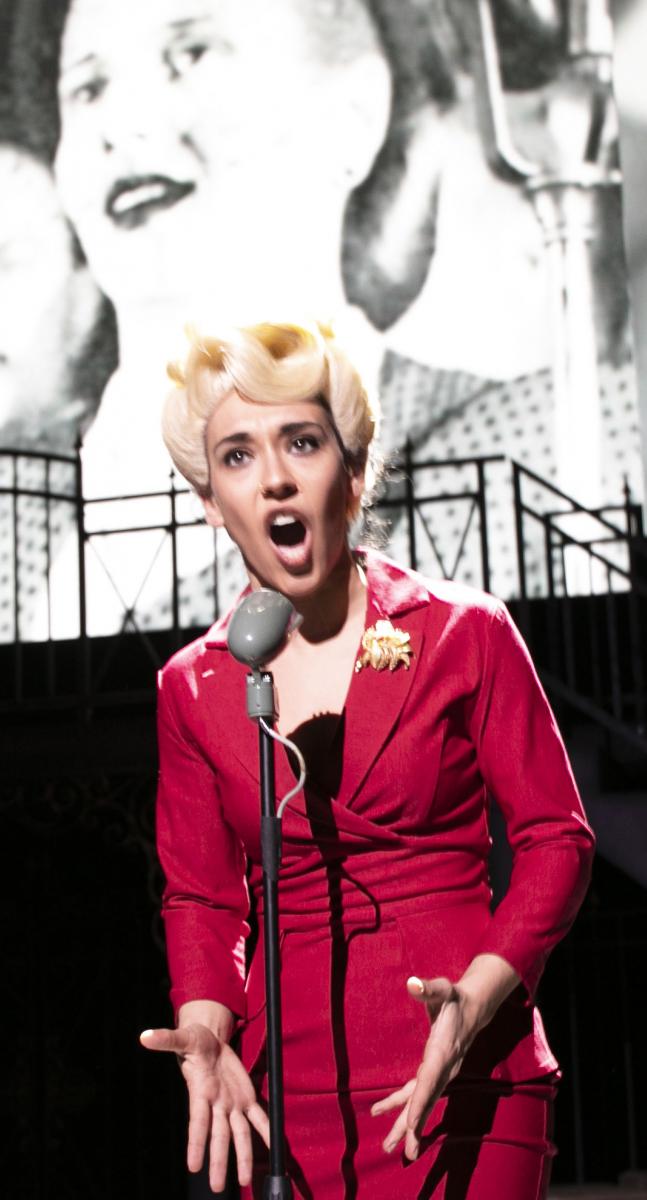 Review: EVITA at Kauffman Center For The Performing Arts Image