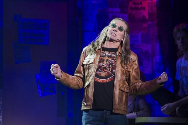 Photo Flash: ROCK OF AGES Rocks 5th Avenue Theatre! Image