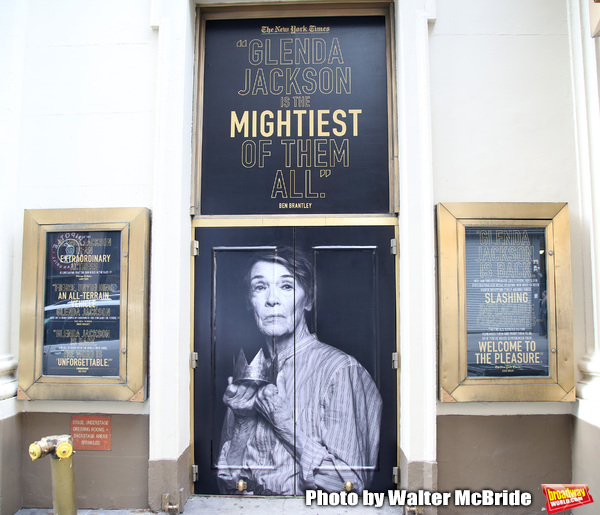 Up on the Marquee: KING LEAR, Starring Glenda Jackson Image