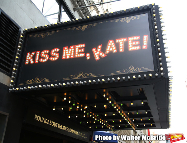 Up On The Marquee: KISS ME, KATE! Image