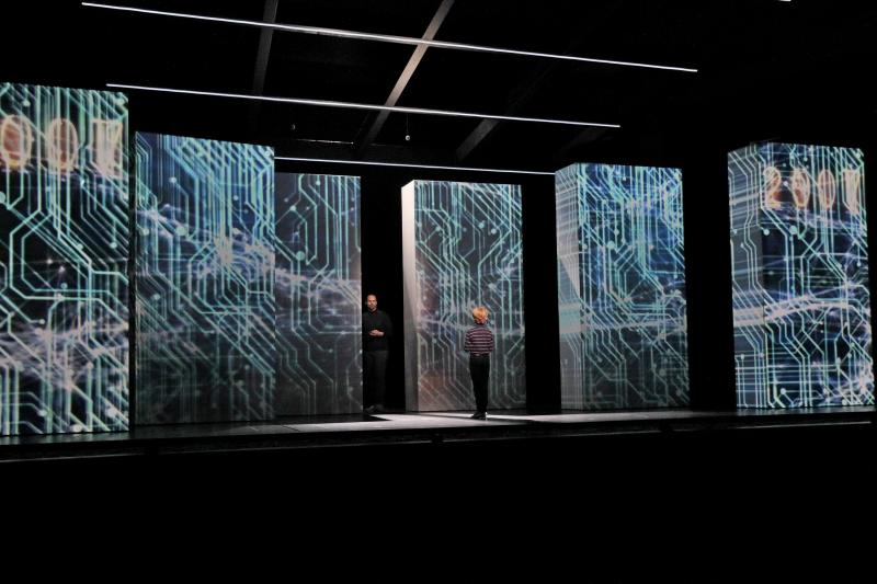 Interview: Mark Campbell Talks Steve Jobs: 'There's More to Life Than Technology' Image