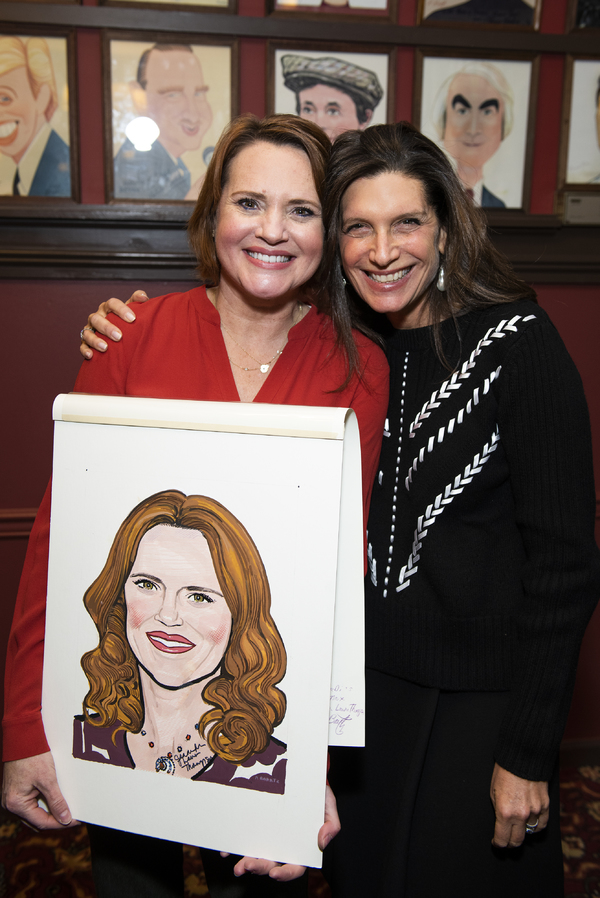 Photo Flash: Broadway Friends Celebrate Jennifer Laura Thompson's New Portrait at Sardi's! Image