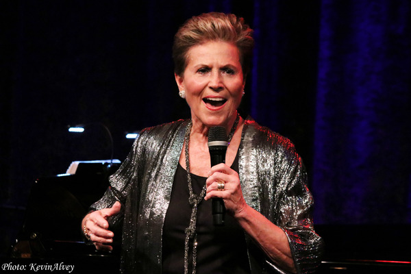 Photo Coverage: Lorna Dallas Brings New Solo Show STAGES to Birdland Image