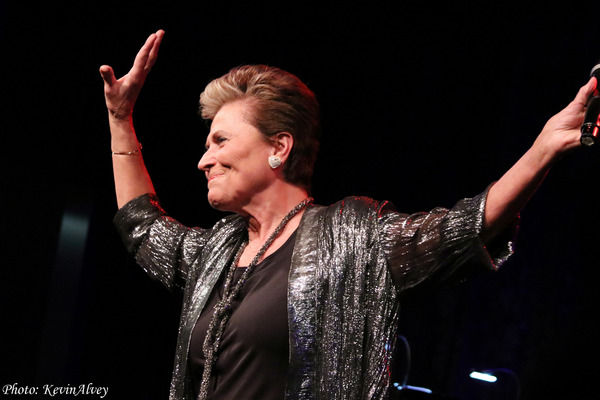 Photo Coverage: Lorna Dallas Brings New Solo Show STAGES to Birdland Image