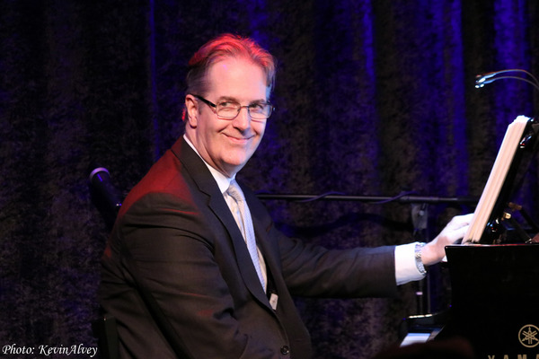 Photo Coverage: Lorna Dallas Brings New Solo Show STAGES to Birdland Image