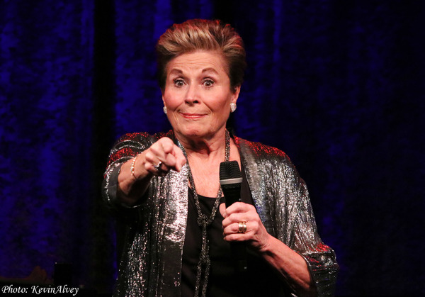 Photo Coverage: Lorna Dallas Brings New Solo Show STAGES to Birdland Image