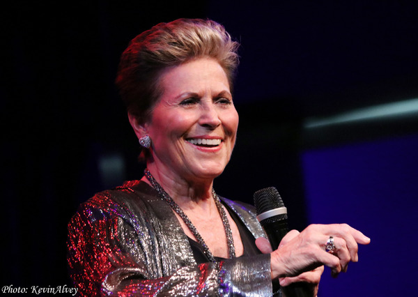 Photo Coverage: Lorna Dallas Brings New Solo Show STAGES to Birdland Image