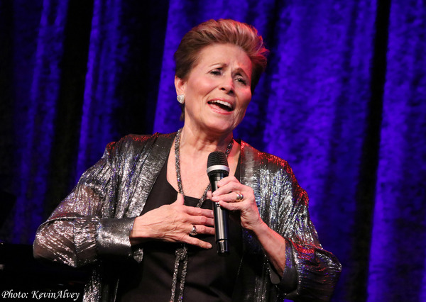 Photo Coverage: Lorna Dallas Brings New Solo Show STAGES to Birdland Image