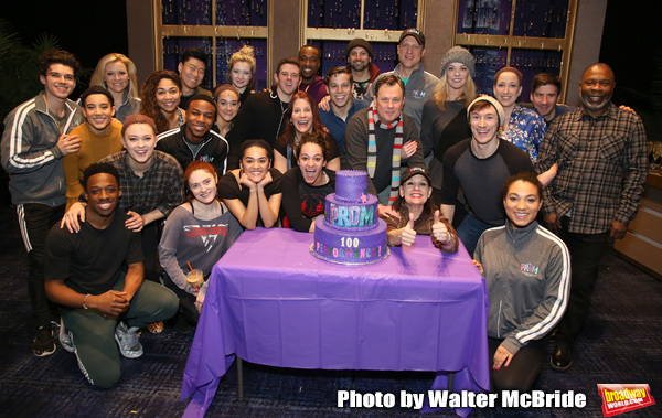 Wake Up With BWW 2/14: KISS ME, KATE Begins Previews, and More! Image