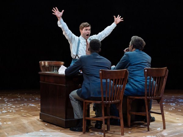 Photo Flash: First Look at THE AMERICAN CLOCK at The Old Vic Image