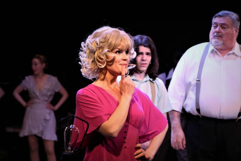 Review: KISS ME, KATE Audiences Are 'So In Love' With Chaffin's Barn's Stunning Revival Image