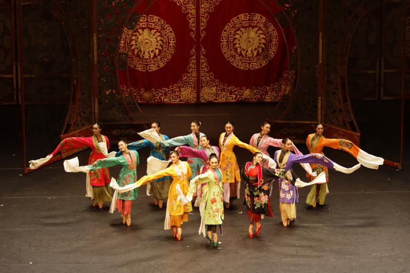 Review: NATIONAL BALLET OF CHINA at The Kennedy Center Image