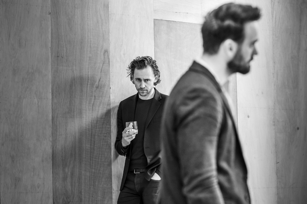 Photo Flash: In Rehearsal with Tom Hiddleston, Charlie Cox and More for BETRAYAL 