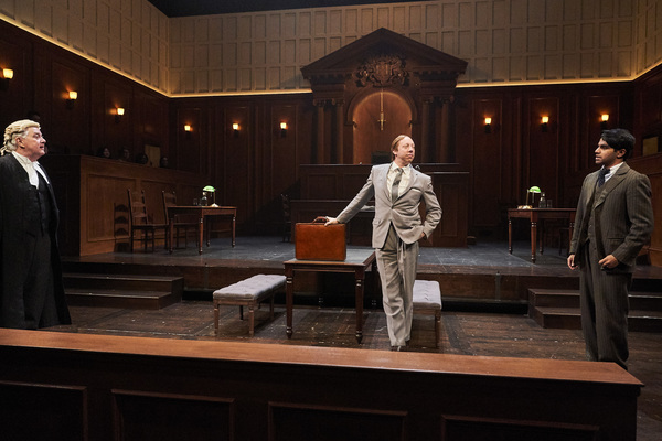 Photo Flash: First Look at Great Lakes Theater's WITNESS FOR THE PROSECUTION 