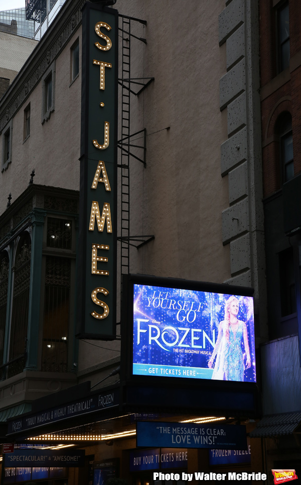 Photos: FROZEN Gets a Marquee Upgrade For 2019 Image