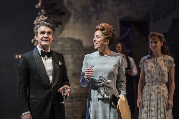 Photo Flash: First Look at National Theatre's FOLLIES Image