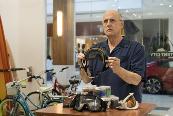 Photo Flash: See the First Look Photos From Season 5 Part 2 of ARRESTED DEVELOPMENT Image