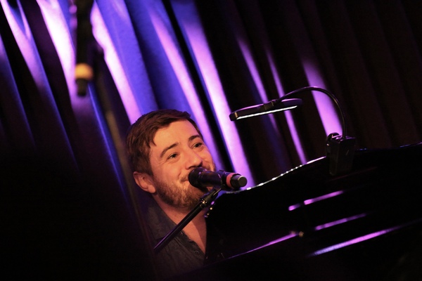 Photo Flash: Stars Sing for World Peace at the Green Room 42 Image