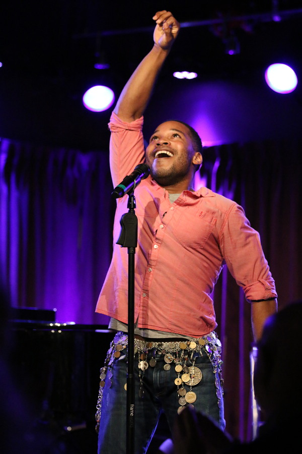 Photo Flash: Stars Sing for World Peace at the Green Room 42 Image