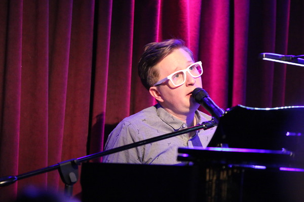 Photo Flash: Stars Sing for World Peace at the Green Room 42 Image