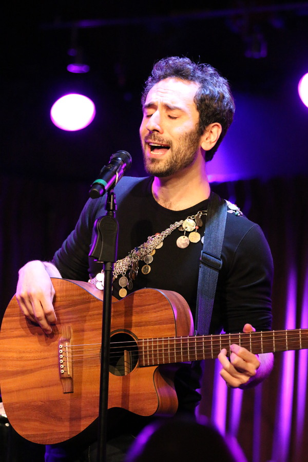 Photo Flash: Stars Sing for World Peace at the Green Room 42 Image