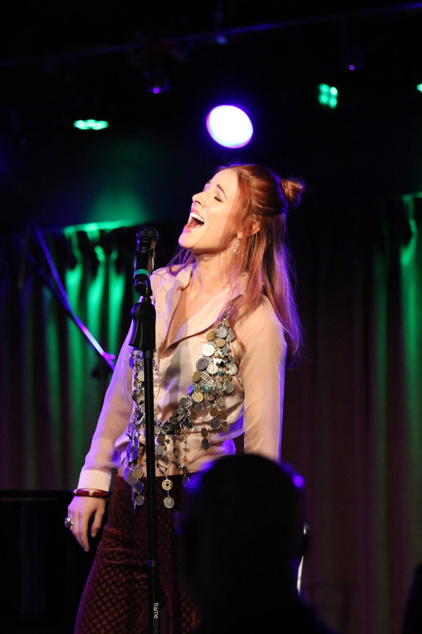 Photo Flash: Stars Sing for World Peace at the Green Room 42 Image