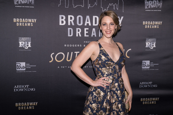 Wake Up With BWW 2/20: THE PLAY THAT GOES WRONG Opens Off-Broadway, and More! Image