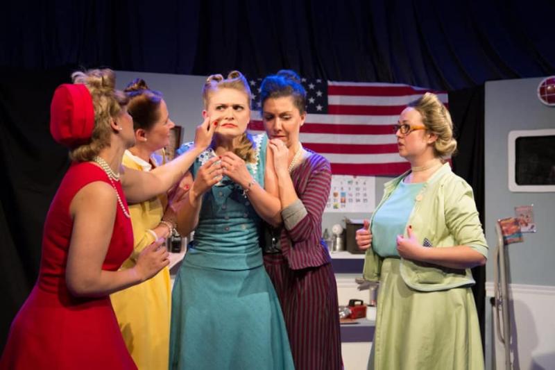Review: 5 LESBIANS EATING A QUICHE is a Delicious Helping of a Cheeky Comedy 