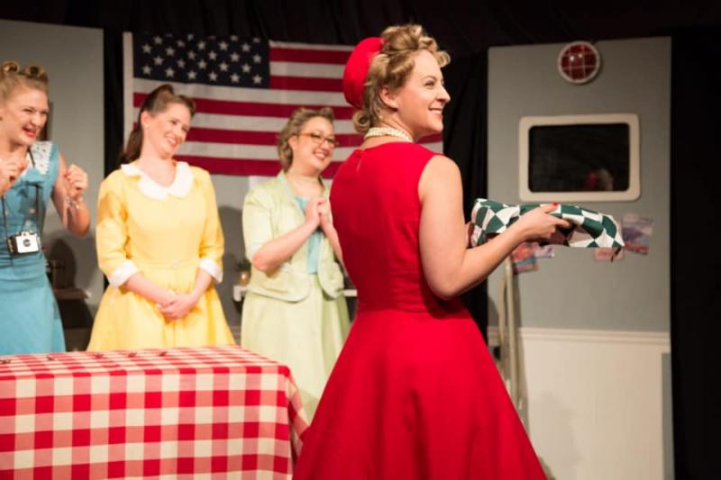 Review: 5 LESBIANS EATING A QUICHE is a Delicious Helping of a Cheeky Comedy 