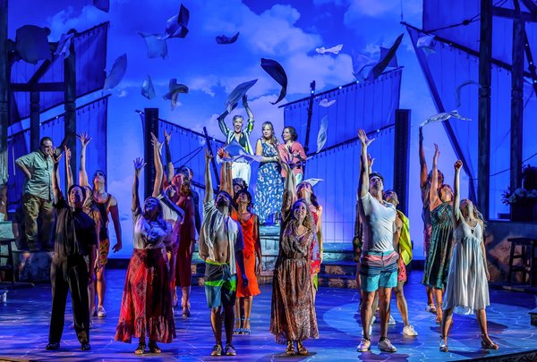 Photo Flash: Get A First Look At MAMMA MIA! at the Drury Lane Theatre Image