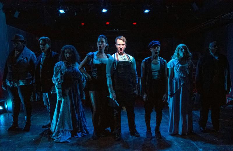 Review: TheatreLAB's Cunning SWEENEY TODD Stands at Throat-Slashing Distance! 