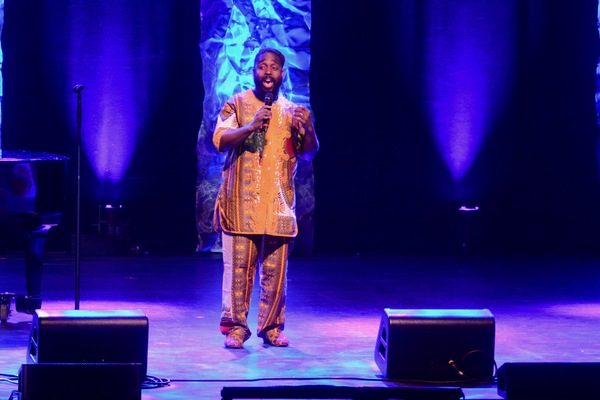Photo Coverage: FROM BROADWAY WITH LOVE Comes to Patchogue Theatre Image