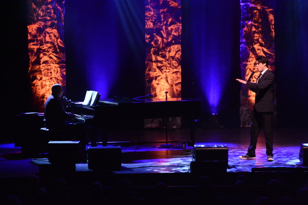 Photo Coverage: FROM BROADWAY WITH LOVE Comes to Patchogue Theatre 