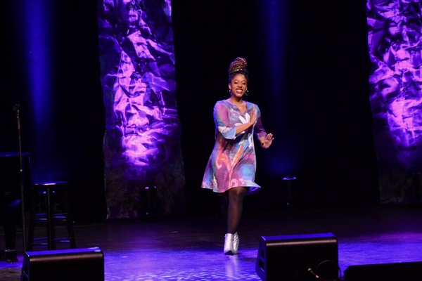 Photo Coverage: FROM BROADWAY WITH LOVE Comes to Patchogue Theatre 